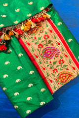 Green Silk Traditional Paisley Woven Saree with Contrast Border and Pallu