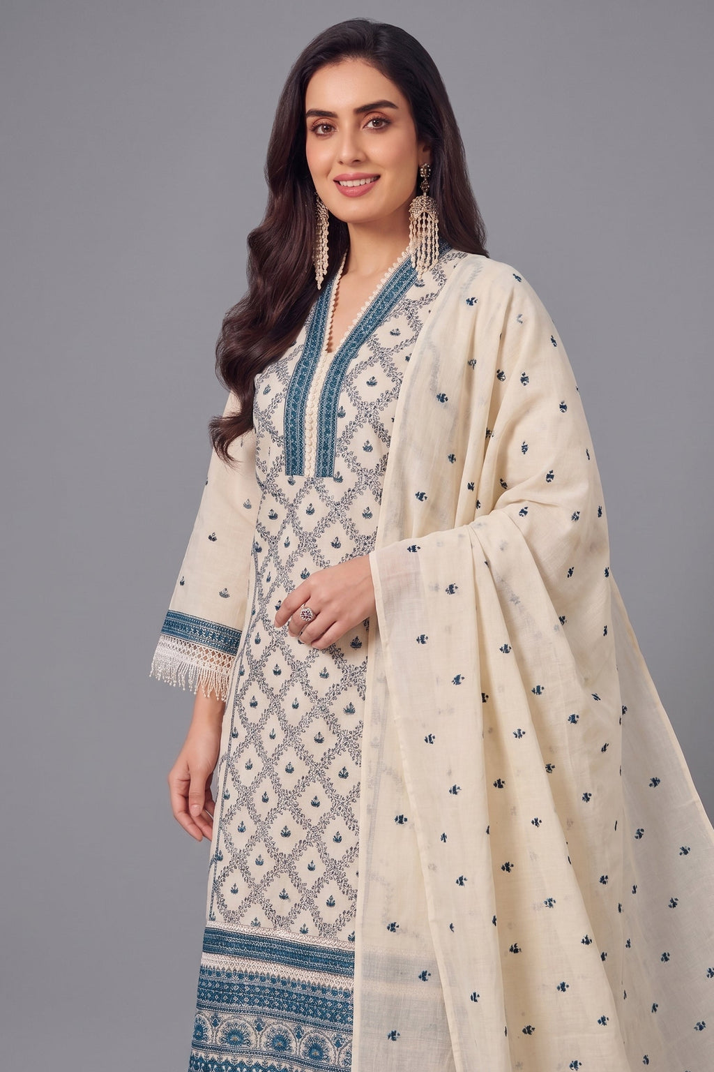 Close up embroidery details on Off White Cotton Embroidered Straight Cut Suit