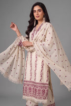 Close up embroidery on Off White Cotton Embroidered Straight Cut Suit