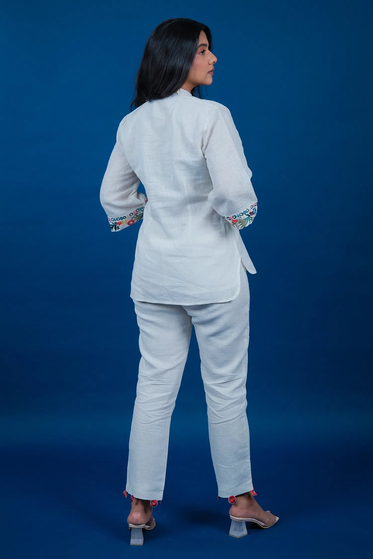 Off White Cotton Thread Embroidered Co-Ord Set